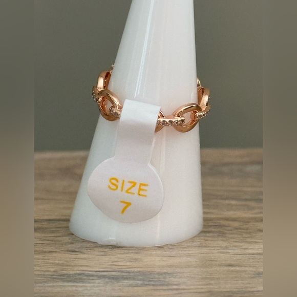 Bomb Party 2026 December Ring “Pressed & Iced” Size 7. Brand New! - Picture 6 of 7